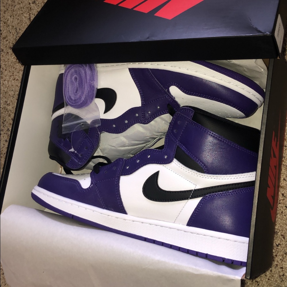 Air Jordan Court Purple 1s Size 10.5